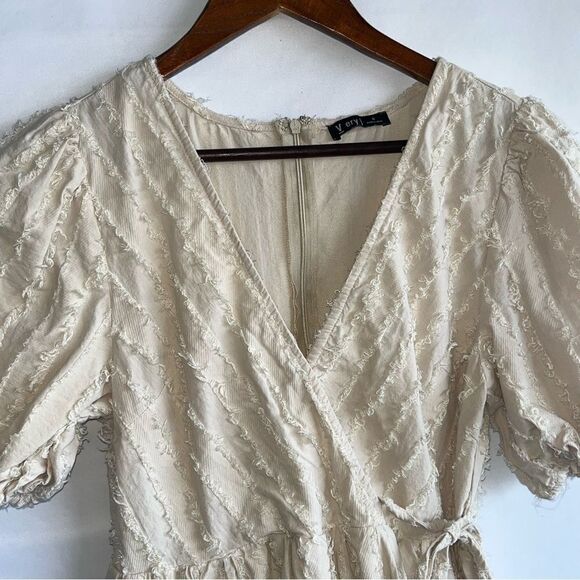 Women's Very J Light Tan Short Sleeve Wrap Dress - Picture 4 of 8